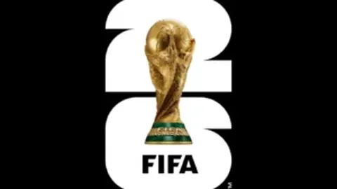 居勒尔本赛季助力11球，俱乐部与国家队双丰收。